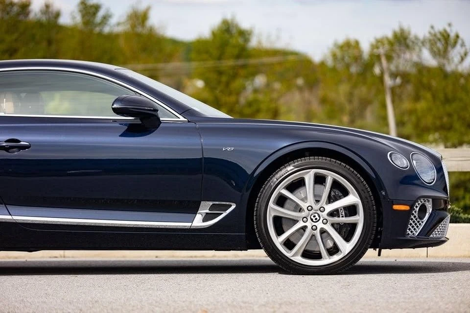 2022 Bentley Continental GT 3rd Gen - Image 15 of 20