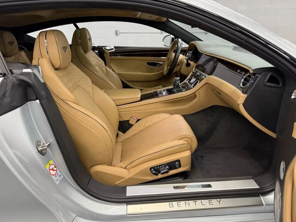 2022 Bentley Continental GT 3rd Gen - Image 17 of 20