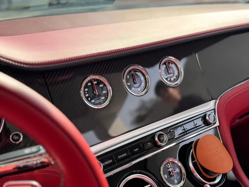 2022 Bentley Continental GT 3rd Gen - Image 18 of 19