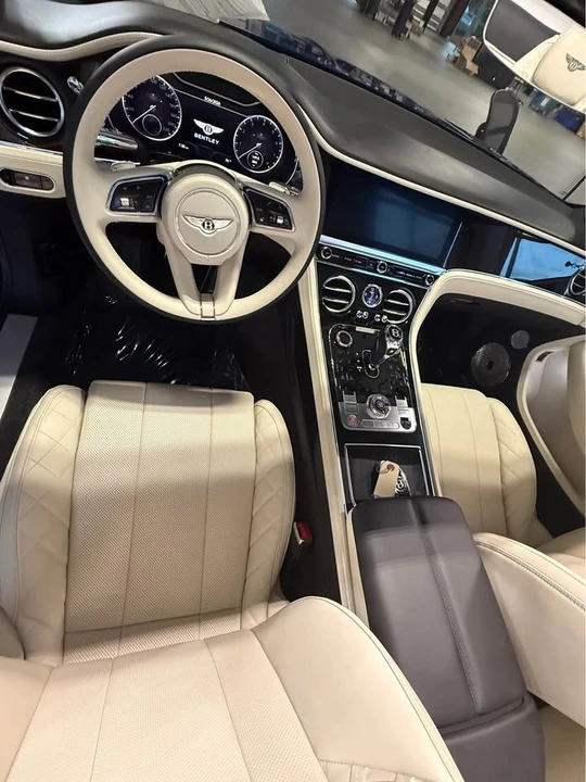 2022 Bentley Continental GTC - Image 13 of 16