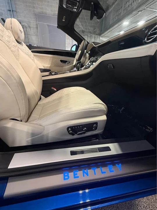 2022 Bentley Continental GTC - Image 10 of 16