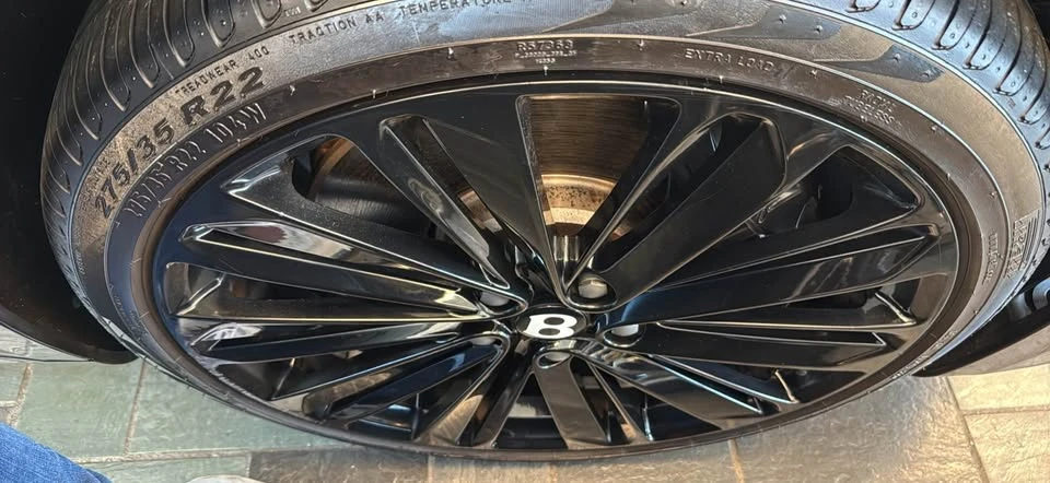 2022 Bentley Continental GTC - Image 10 of 10