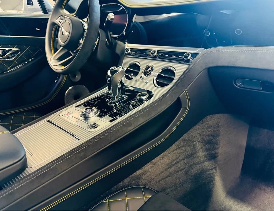2022 Bentley Continental GT Speed 3rd Gen - Image 10 of 17
