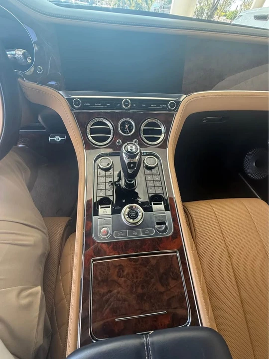 2022 Bentley Continental GTC - Image 8 of 8