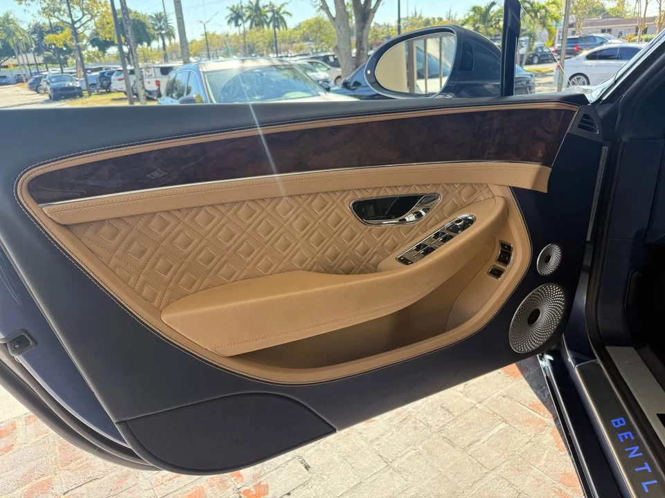 2022 Bentley Continental GTC - Image 5 of 8