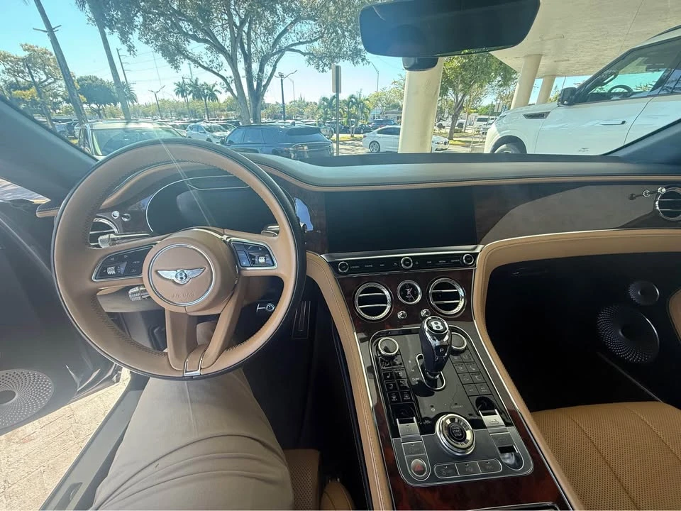 2022 Bentley Continental GTC - Image 7 of 8