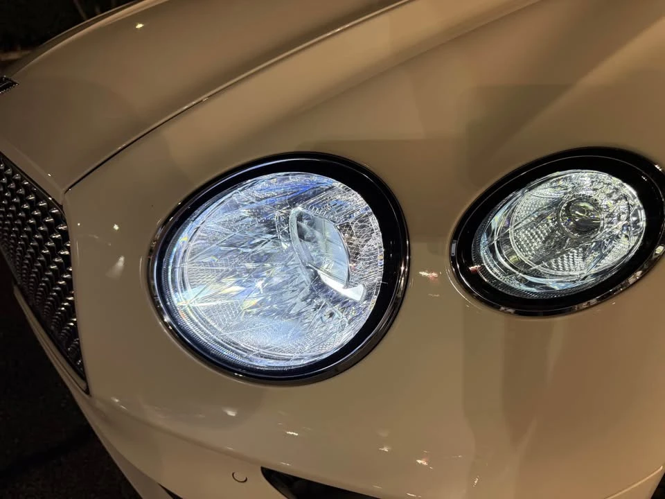 2022 Bentley Continental GTC - Image 11 of 11