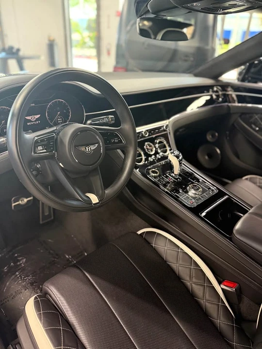 2022 Bentley Continental GT 3rd Gen - Image 6 of 7
