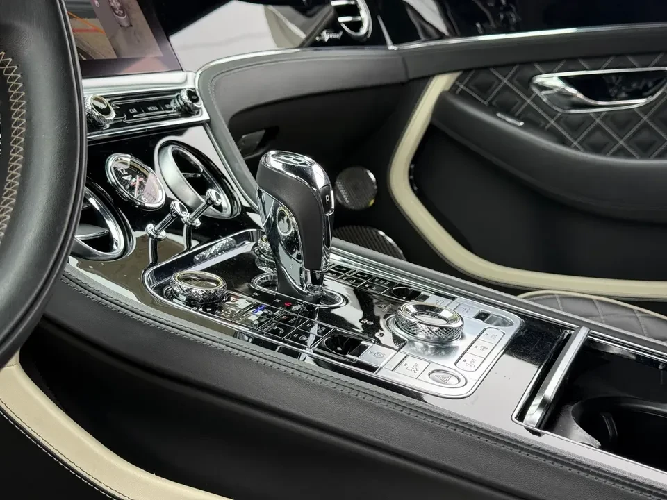 2022 Bentley Continental GT Speed 3rd Gen - Image 11 of 18