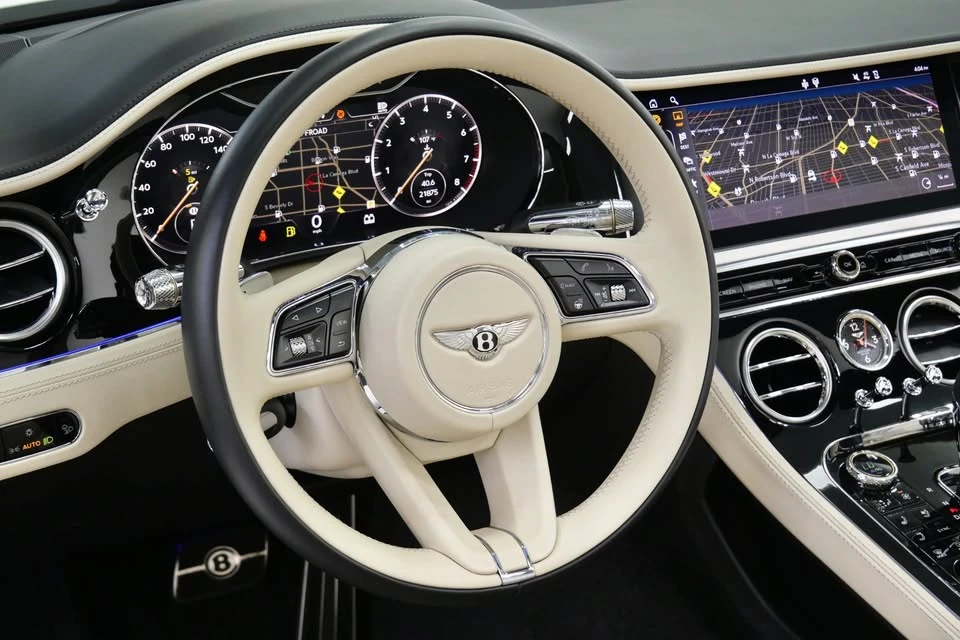 2022 Bentley Continental GTC - Image 11 of 15