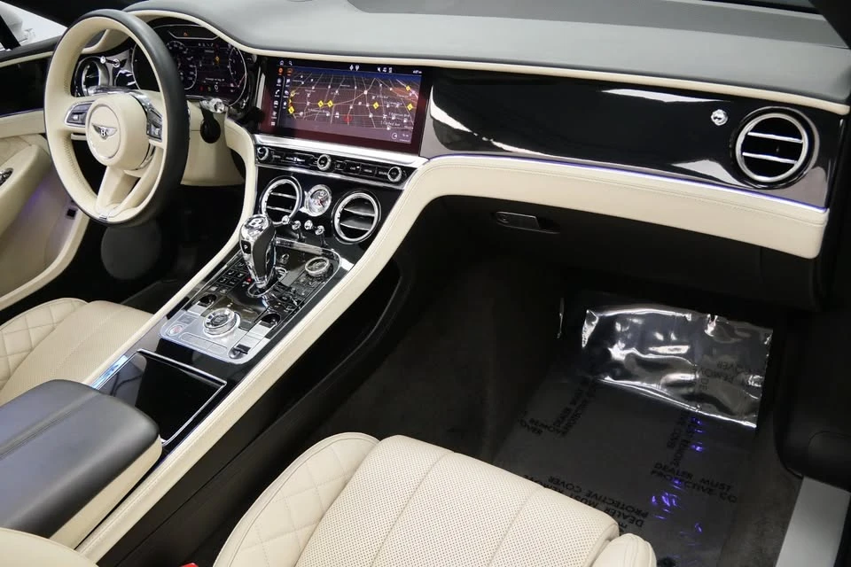 2022 Bentley Continental GTC - Image 10 of 15