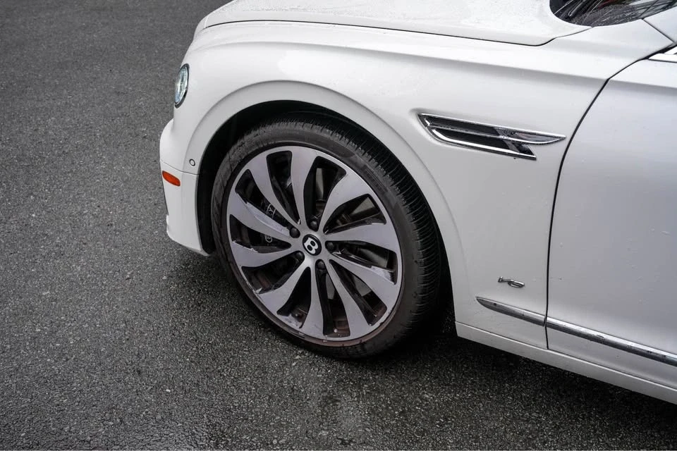2022 Bentley Continental - Image 10 of 12