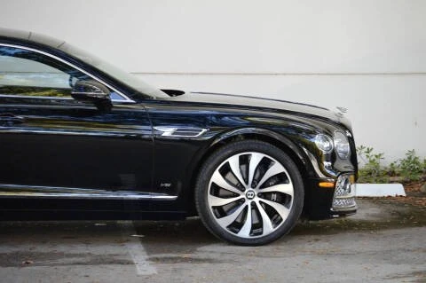 2022 Bentley Continental - Image 15 of 17