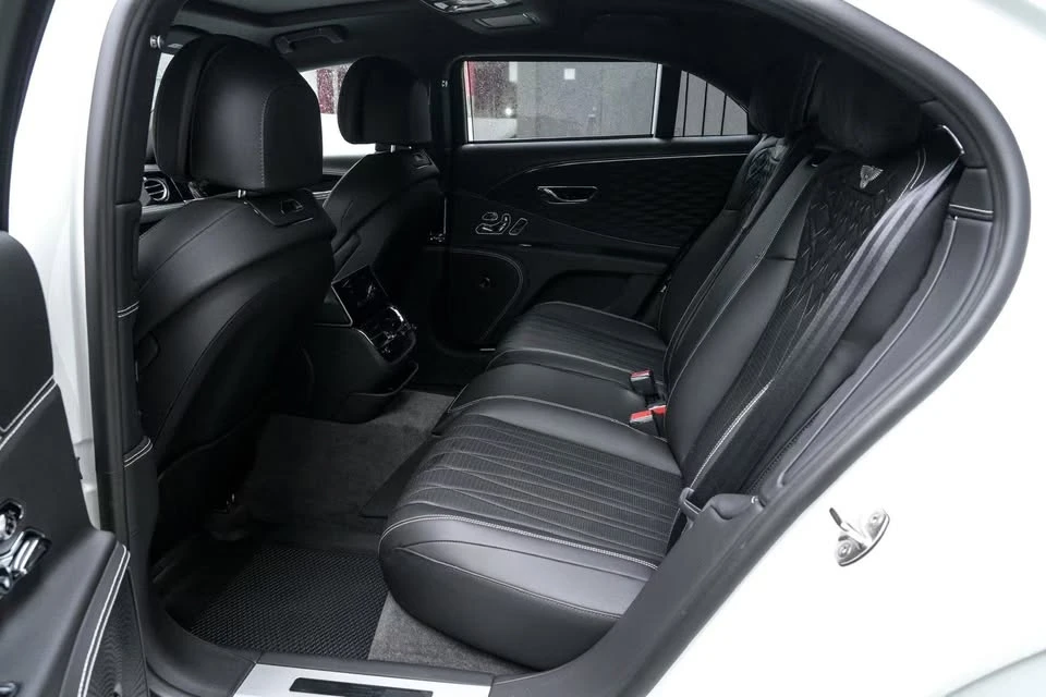 2022 Bentley Continental - Image 17 of 20
