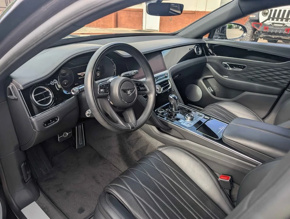 2022 Bentley Continental - Image 9 of 9