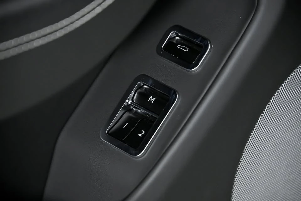 2022 Bentley Continental - Image 19 of 20