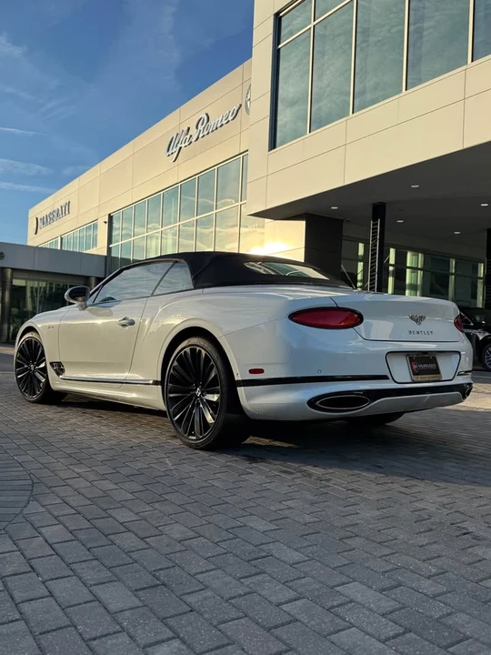 2022 Bentley Continental GTC - Image 4 of 4