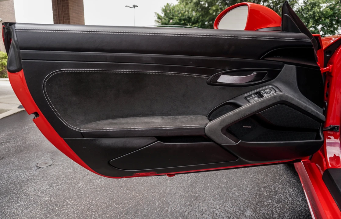 2022 Porsche 718 Boxster Spyder - Image 16 of 20