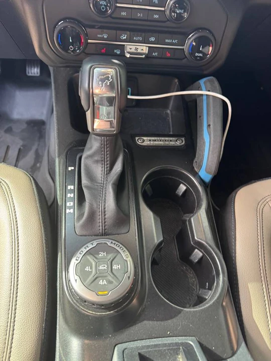 2022 Ford Bronco 6th Gen - Image 7 of 13