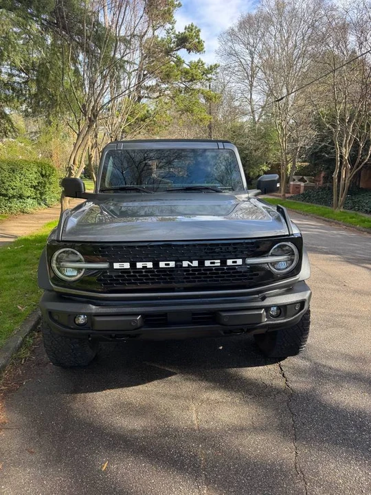 2022 Ford Bronco 6th Gen - Image 2 of 13