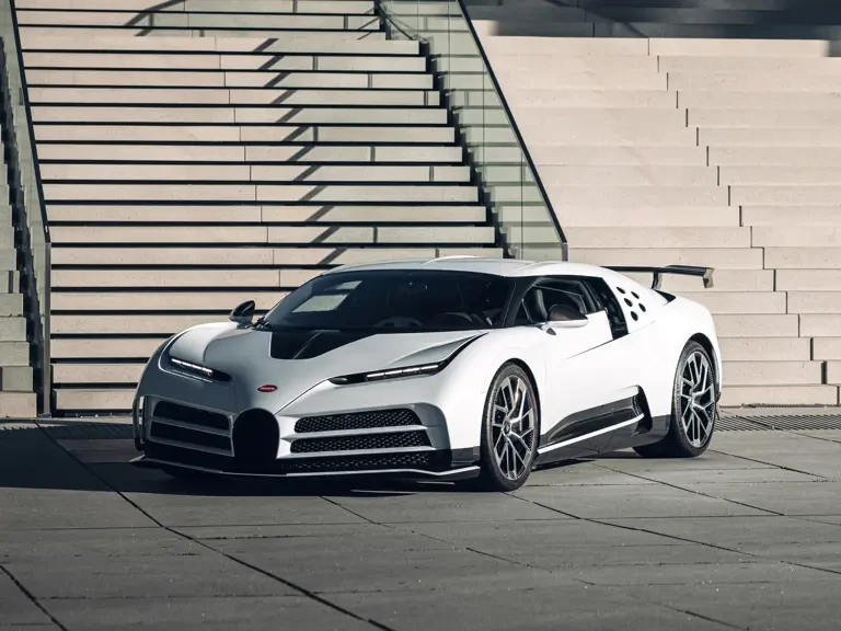 2022 Bugatti Chiron - Image 10 of 31