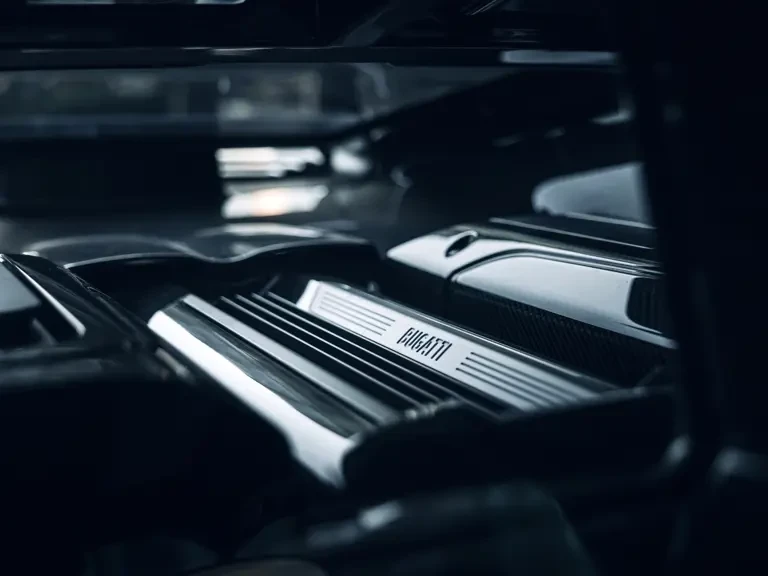 2022 Bugatti Chiron - Image 4 of 31