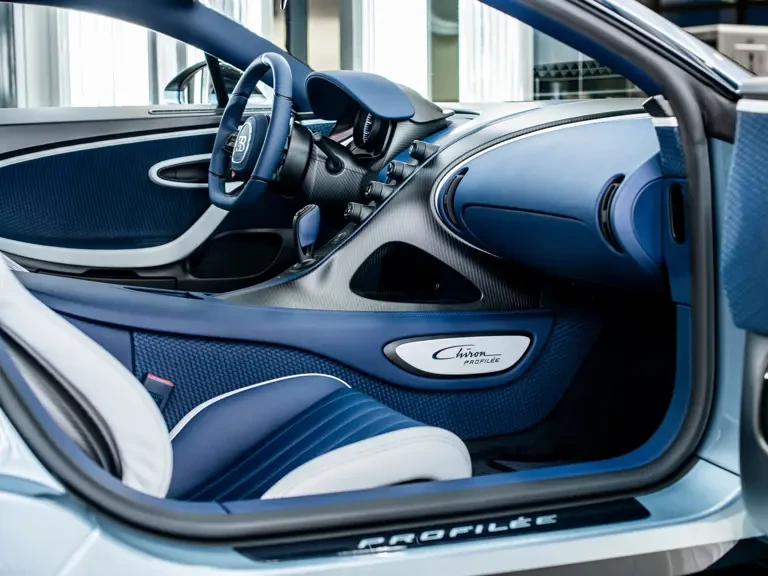 2022 Bugatti Chiron - Image 20 of 31