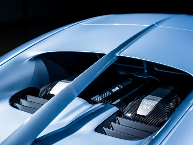 2022 Bugatti Chiron - Image 4 of 31