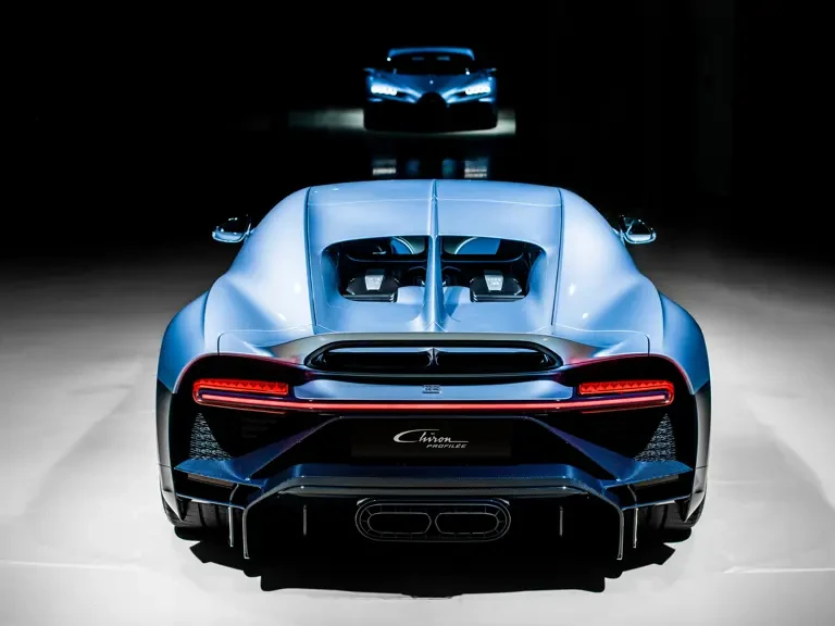 2022 Bugatti Chiron - Image 13 of 31