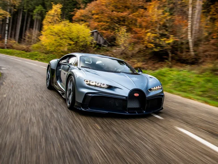2022 Bugatti Chiron - Image 25 of 31
