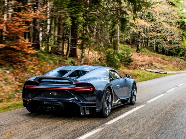 2022 Bugatti Chiron - Image 29 of 31