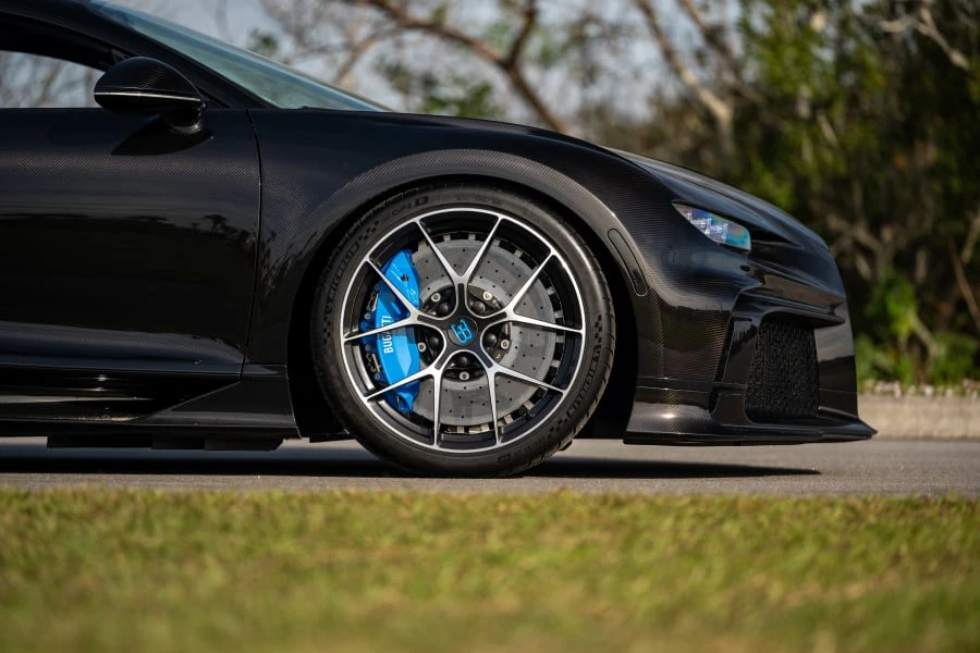 2022 Bugatti Chiron Pur Sport - Image 15 of 31