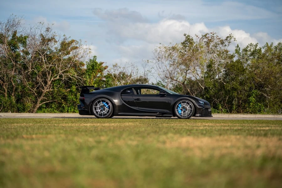 2022 Bugatti Chiron Pur Sport - Image 18 of 31