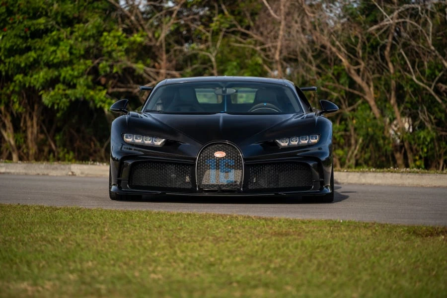 2022 Bugatti Chiron Pur Sport - Image 4 of 31