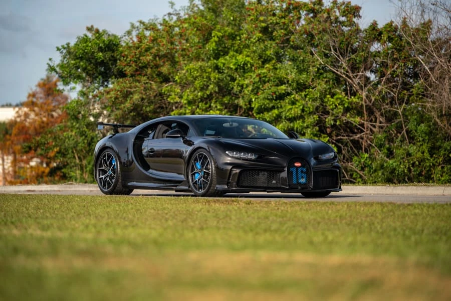 2022 Bugatti Chiron Pur Sport - Image 13 of 31