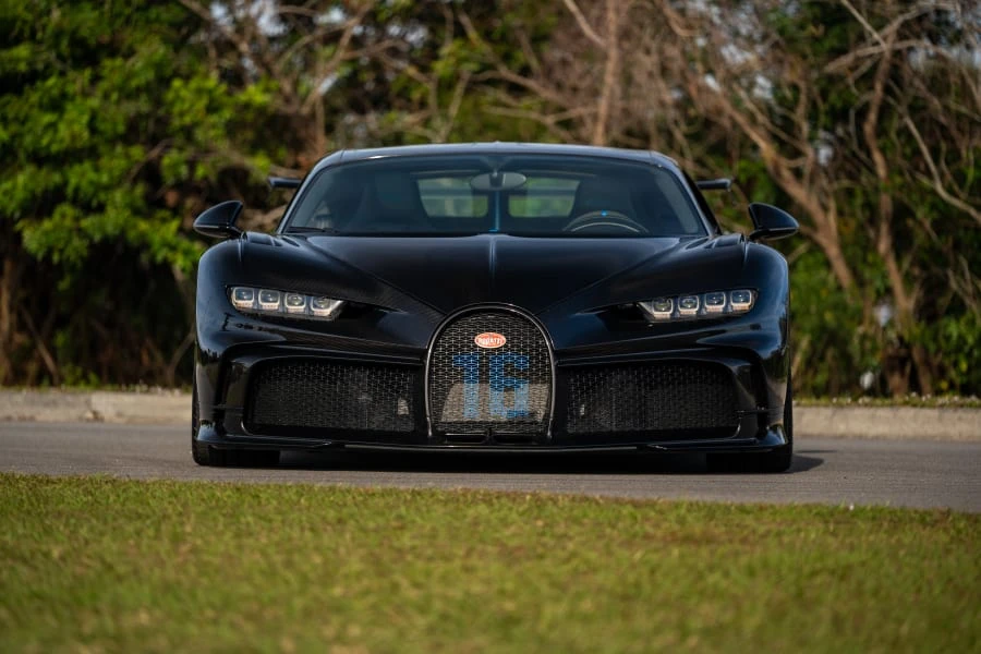 2022 Bugatti Chiron Pur Sport - Image 14 of 31