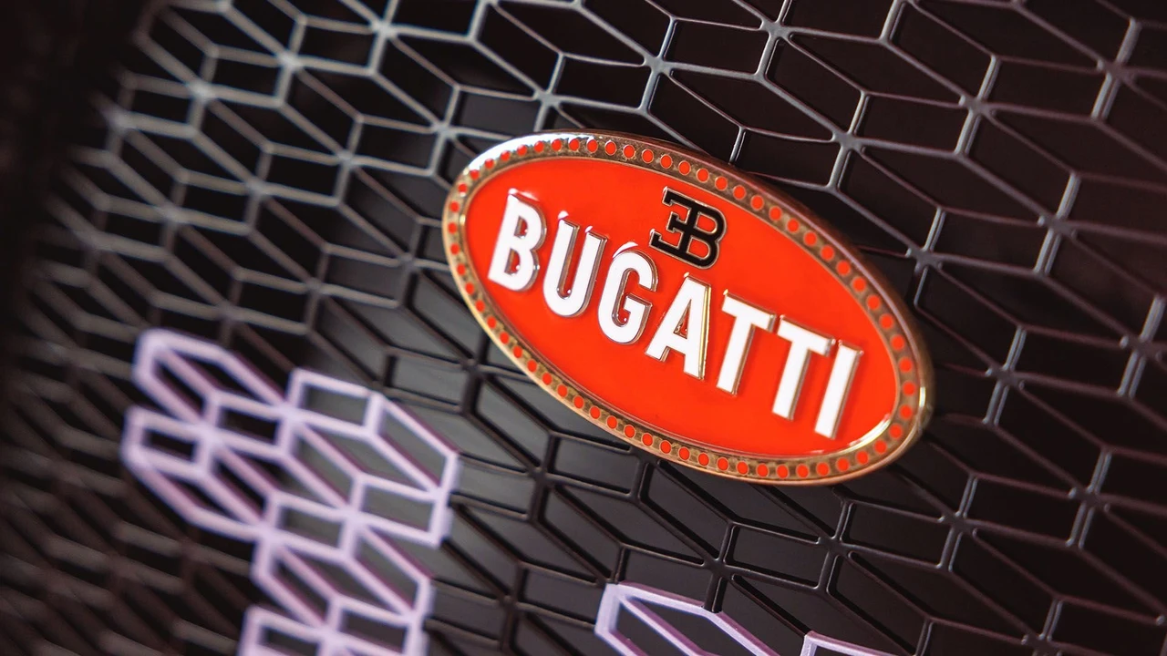 2022 Bugatti Chiron Pur Sport - Image 19 of 31