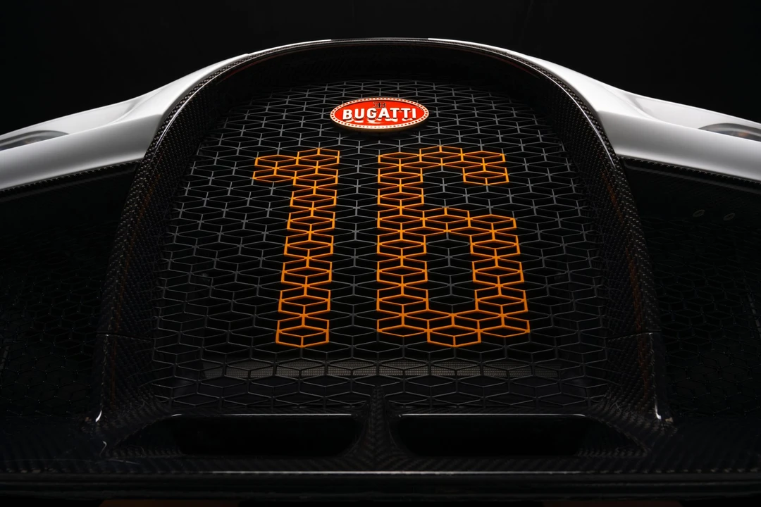 2022 Bugatti Chiron Pur Sport - Image 28 of 31