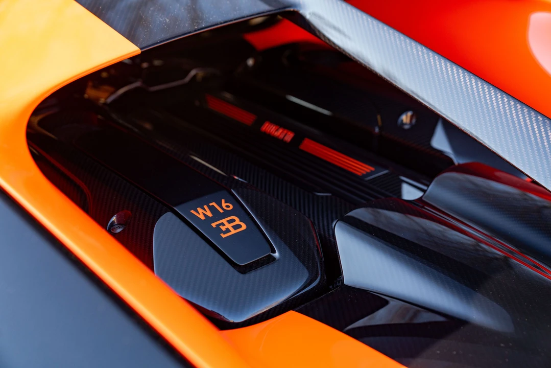 2022 Bugatti Chiron Super Sport - Image 18 of 31