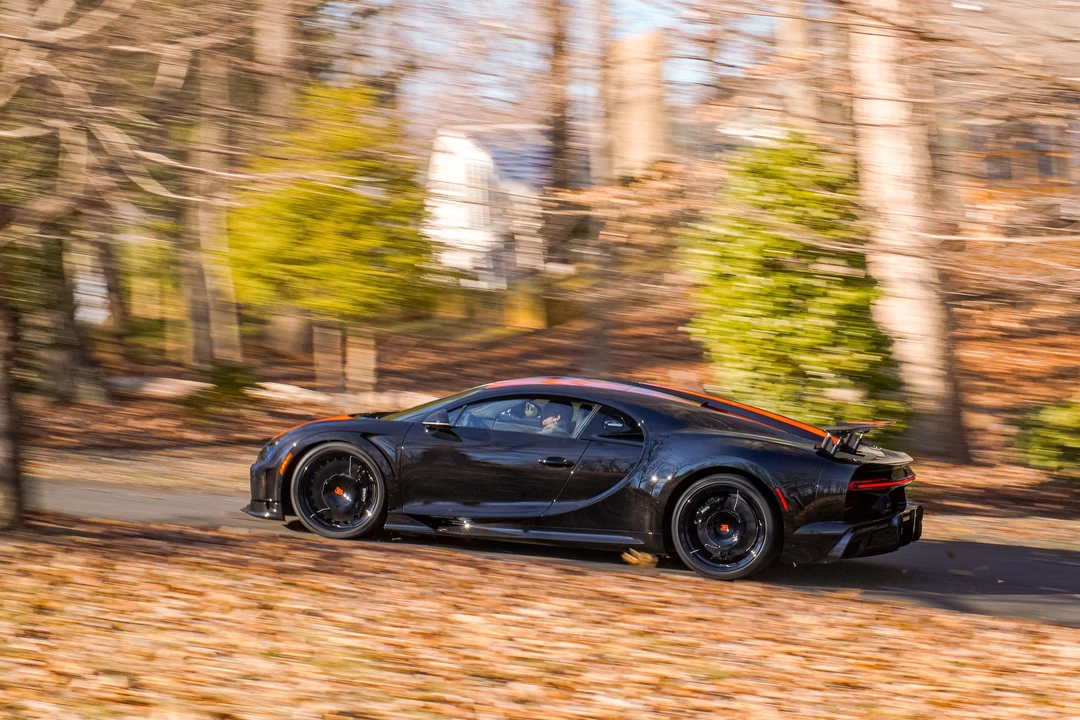 2022 Bugatti Chiron Super Sport - Image 9 of 31