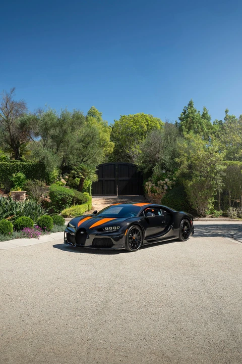 2022 Bugatti Chiron Super Sport - Image 18 of 31