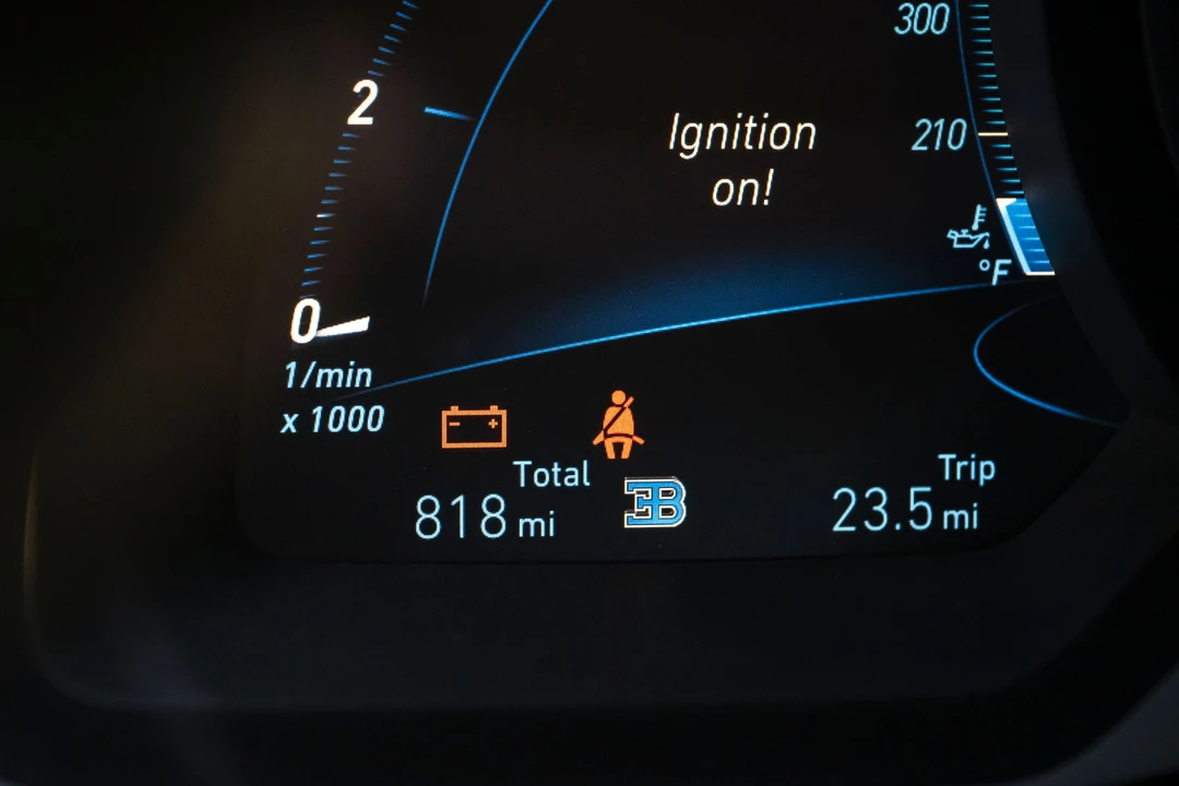 2022 Bugatti Chiron Super Sport - Image 10 of 31