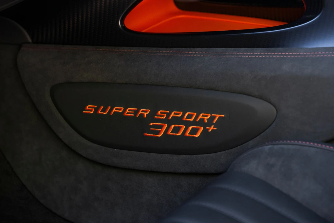 2022 Bugatti Chiron Super Sport - Image 28 of 31