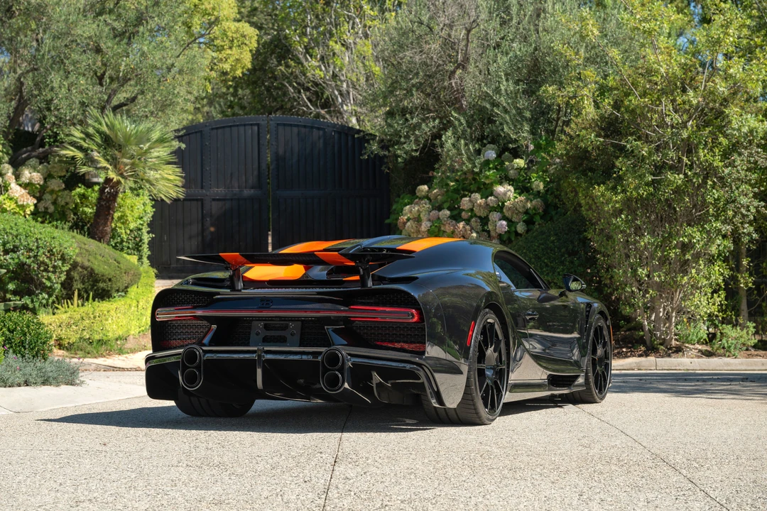 2022 Bugatti Chiron Super Sport - Image 4 of 31