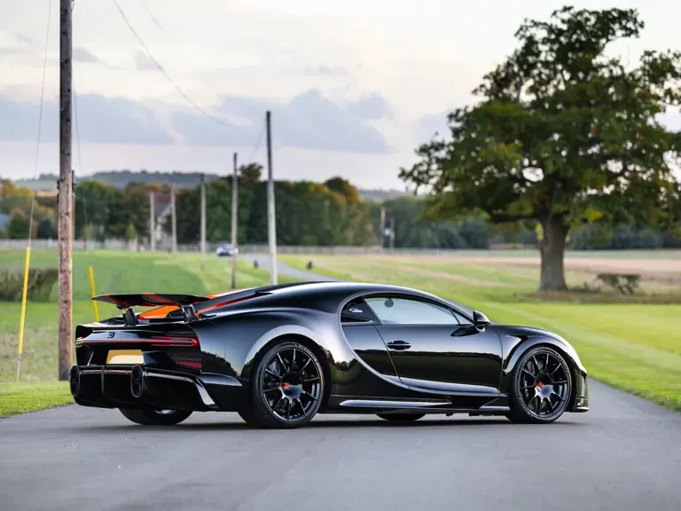 2022 Bugatti Chiron Super Sport - Image 3 of 31