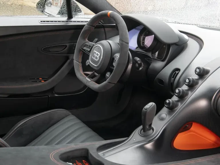 2022 Bugatti Chiron Super Sport - Image 14 of 31