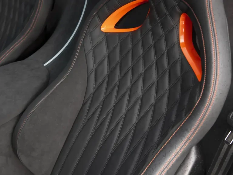 2022 Bugatti Chiron Super Sport - Image 22 of 31