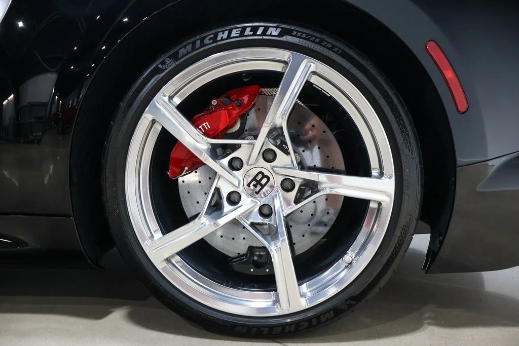 2022 Bugatti Chiron Super Sport - Image 12 of 21