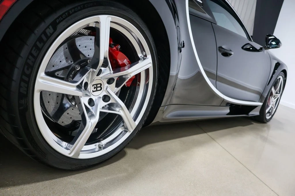 2022 Bugatti Chiron Super Sport - Image 16 of 21