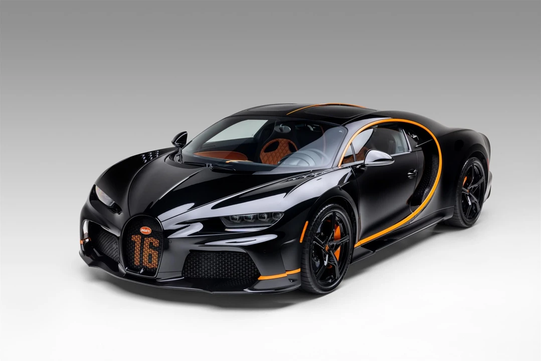 2022 Bugatti Chiron Super Sport - Image 3 of 31